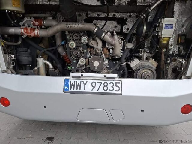 Kaupunkienvälinen linja-auto OTOKAR VECTIO