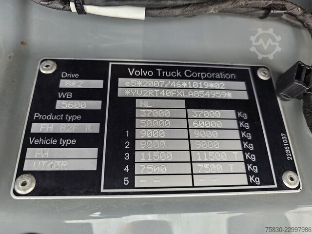 Volvo FH 500 8x2 / Gru HMF 70 tm + Rimorchio Jumbo Volvo FH 500 8x2 / HMF 70 tm CRANE + JUMBO TRAILER