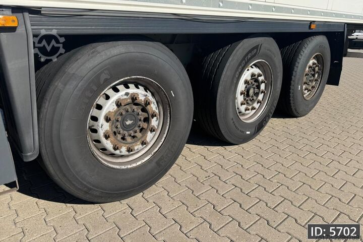  Krone SD / Carrier Vector 1950MT Dual temp / Disk bra...