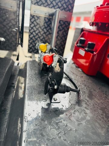 Lastebilmontert kran VOLVO FH 500 8x4 Kran F710 RA2.27 Jib & Winde Sofort