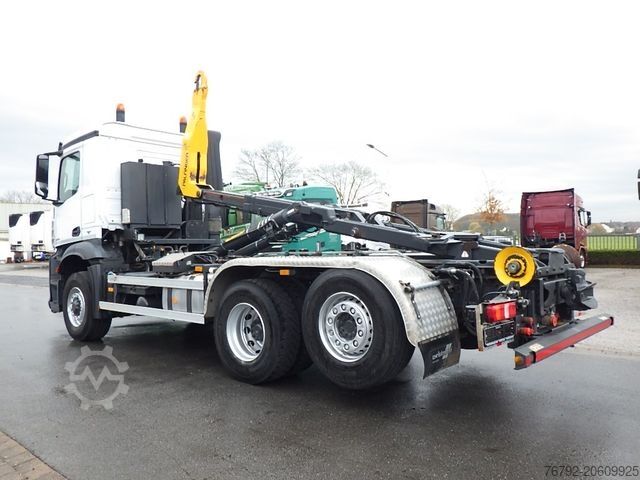Roll-off-kippi kuorma-auto MERCEDES-BENZ 2548 L 6x4H Pallift T20A Tele-Knick/HAD/Lenkachs