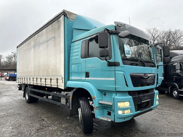 平床トラック(シート付き) MAN TGM 18.340