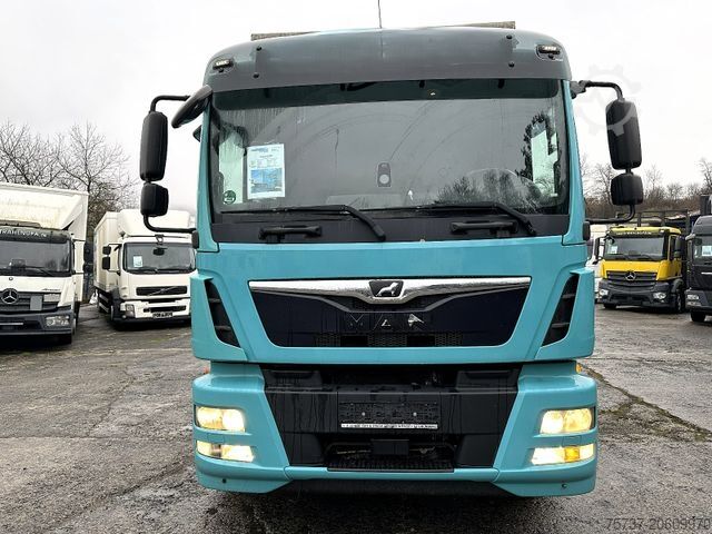 平床トラック(シート付き) MAN TGM 18.340