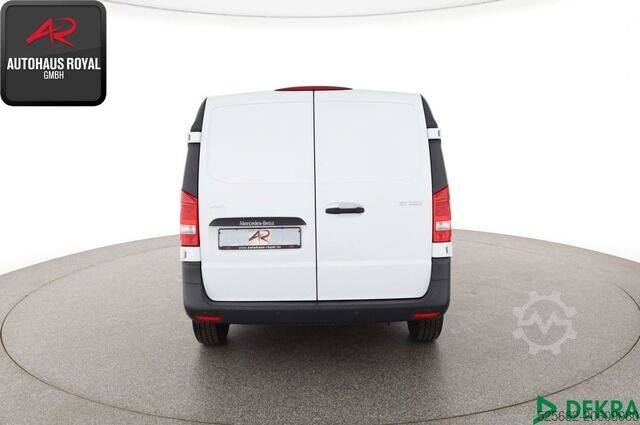 Panel van mercedes-benz Vito 111 CDI KASTEN TOTWINKEL,SPURHALTE,PARKLENK