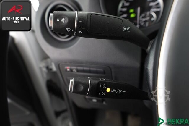 Panel van mercedes-benz Vito 111 CDI KASTEN TOTWINKEL,SPURHALTE,PARKLENK