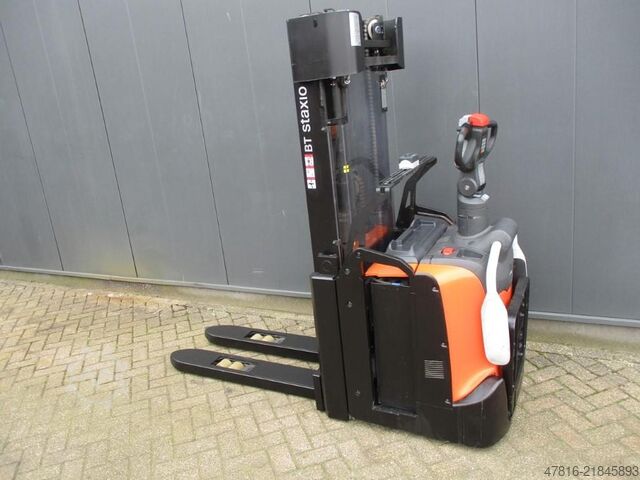 Hoogheffende palletwagen TOYOTA SPE140L