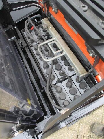 Hoogheffende palletwagen TOYOTA SPE140L