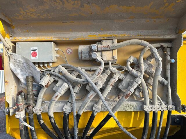 Augsnes stabilizators Diversen Streumaster SW3 FC Kalkstreuer 3cbm