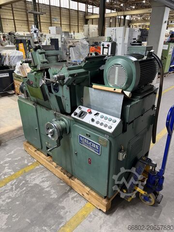 Máquina de retificação cilíndrica sem centro Malcus MC-40