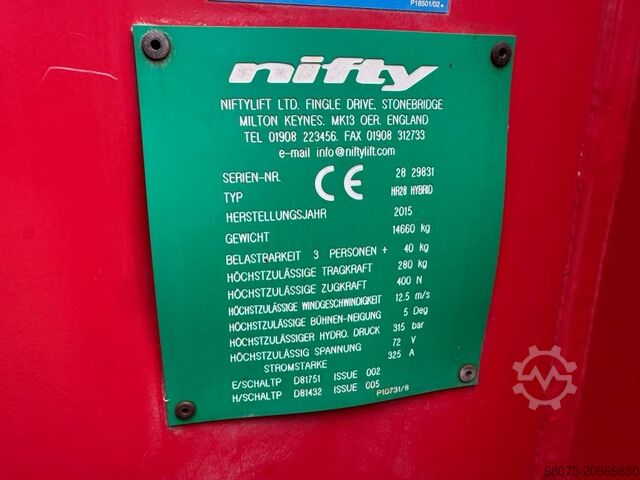 Teleskopska delovna ploščad Niftylift HR 28 D E 4x4