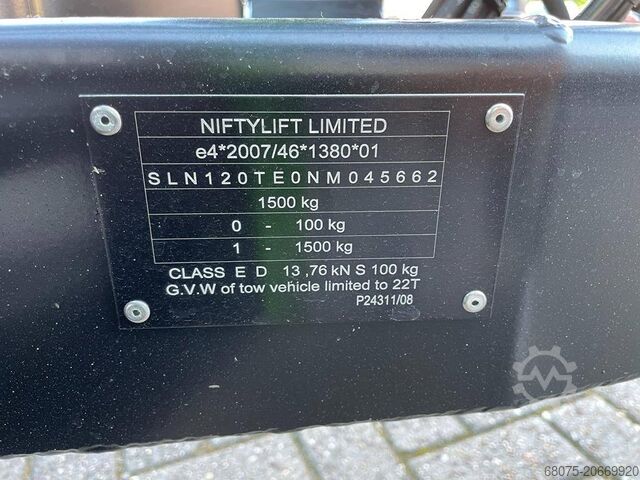 Thang máy Niftylift 120T