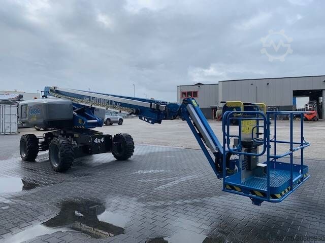 Plataforma telescópica Genie S 65 XC