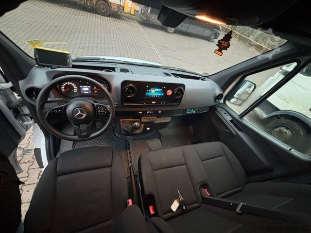 Van berpendingin MERCEDES-BENZ Sprinter 316 TK-Koffer / Türen