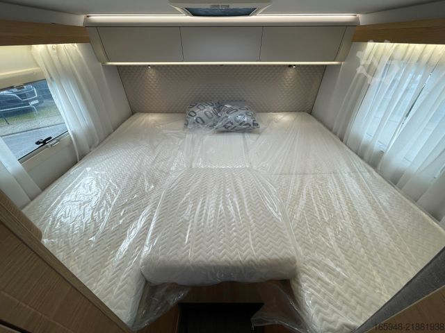 Daļēji integrēta kemperis ADRIA Matrix 60Y 670 SL JUBILEE *Sondermodell*