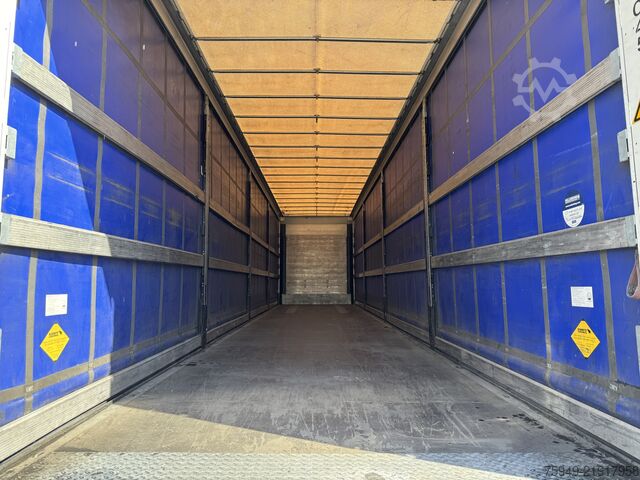 Trailer semi terbuka dengan terpal Schmitz Cargobull SCS 24/L Mega, Liftachse, 3m Hubdach