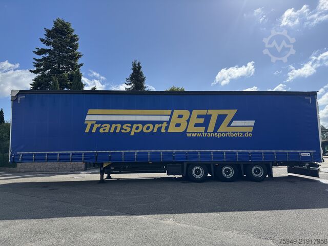Trailer semi terbuka dengan terpal Schmitz Cargobull SCS 24/L Mega, Liftachse, 3m Hubdach