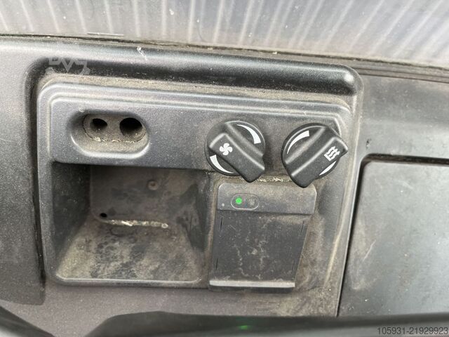 Electric 4-wheel forklift Still RX60-35
