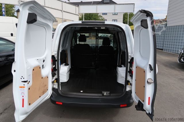 Furgoneta FORD Transit Courier Trend