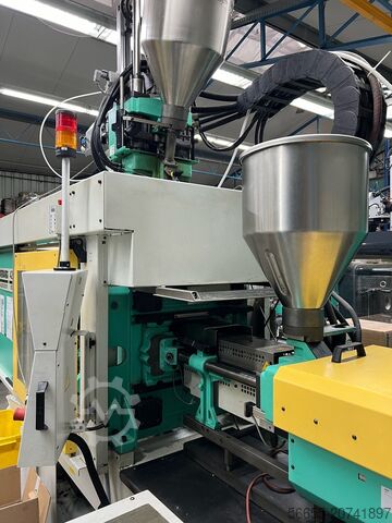 Spritzgießmaschine Arburg