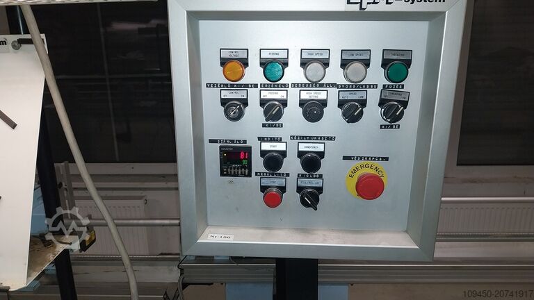 Makinë prodhimi për roleta OPM 