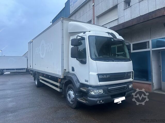 Truk kotak DAF LF 250 EEV EURO 5 15T FURGON