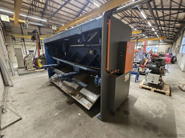 Hydraulisk giljotinsax HACO HSLX 3016