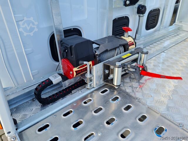 Biltransport skåpbil Renault Master 35 Autotransporter SEILW. AHK Automatik