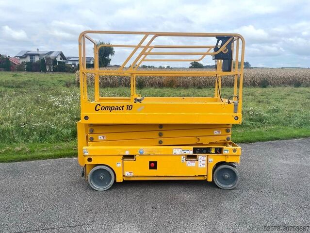 Saksinostin Haulotte Compact 10