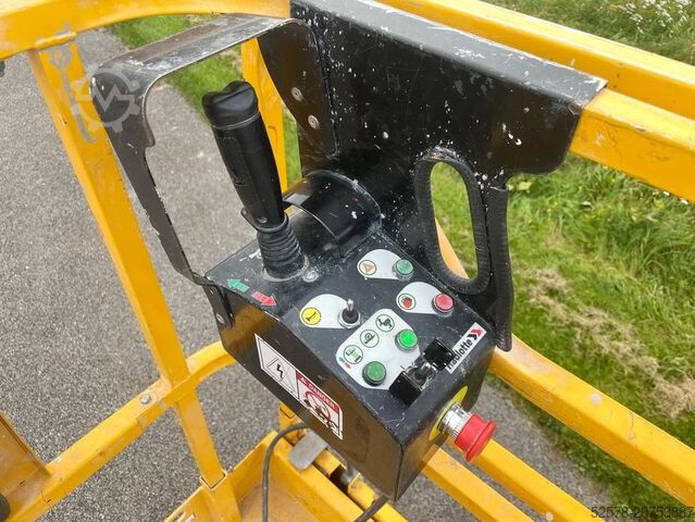 Saksinostin Haulotte Compact 10