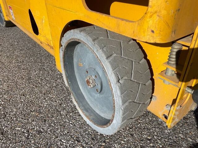 Saksinostin Haulotte Compact 12