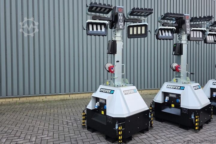 Trime X-Mast 4 × 320W LED Valid Inspection, *Guarantee!