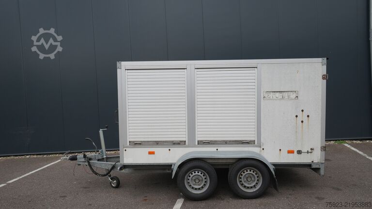 حقيبة سفر Hapert 2 axle closed box