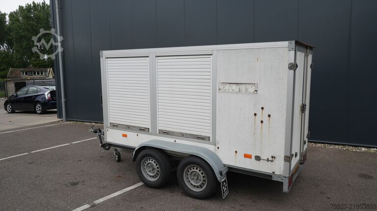 حقيبة سفر Hapert 2 axle closed box