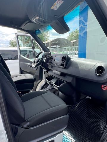 Panelová dodávka MERCEDES-BENZ Sprinter 314 AUTOMATIK NAVI DISTRONIC KAMERA LED