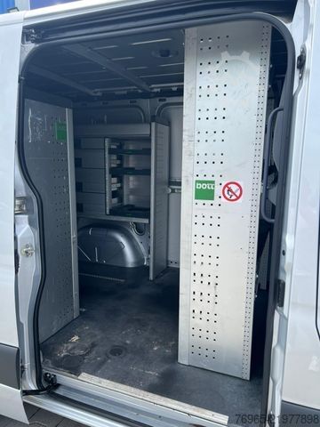 Panelová dodávka MERCEDES-BENZ Sprinter 314 AUTOMATIK NAVI DISTRONIC KAMERA LED