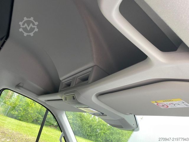 ऊंची छत वाली वैन VOLKSWAGEN Crafter 35 L4H3 NAVI AHK RFK oh. Schäden