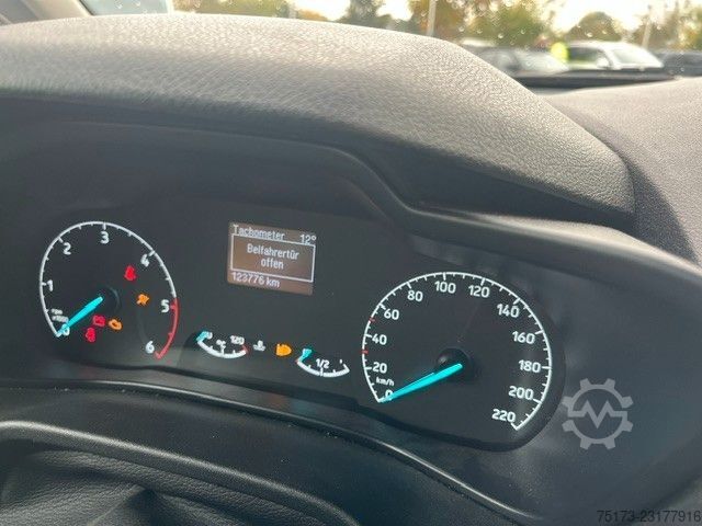 Varebil FORD Transit Connect 230 Kasten L2 lang Trend Kamera