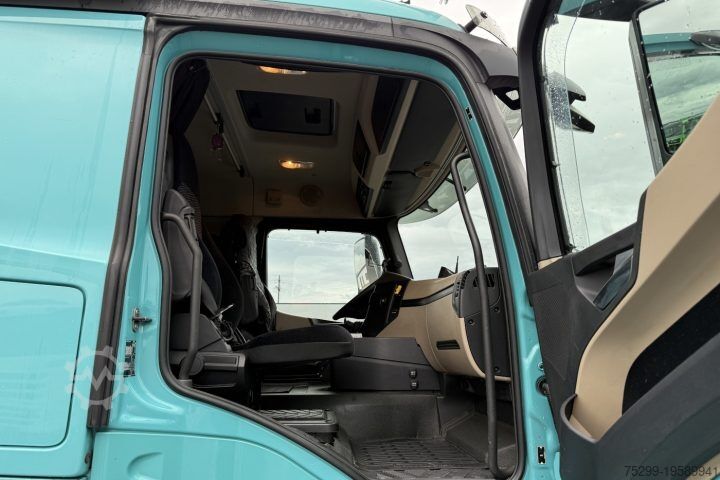 Tractor estándar Mercedes-Benz ACTROS 1845 Retarder Hydraulik / Swiss-Vehicle