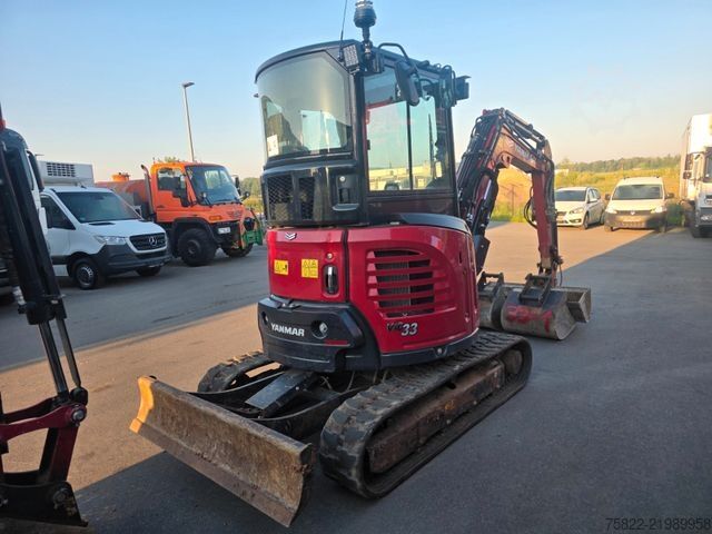Minigrafa YANMAR VIO 33 - 6 / POWERTILT / 3 Löffel / D-Maschine
