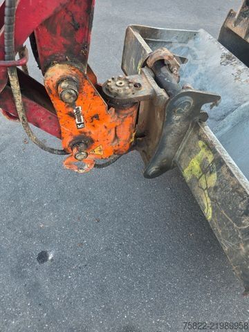 Minigrafa YANMAR VIO 33 - 6 / POWERTILT / 3 Löffel / D-Maschine