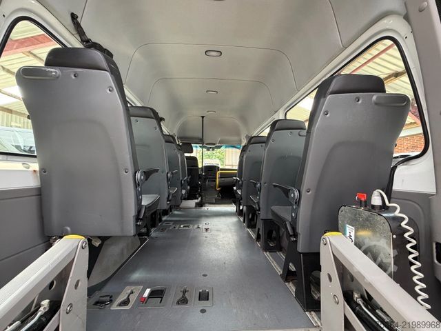 মিনিবাস MERCEDES-BENZ Sprinter 316 ERDGAS/CNG 9 Sitze MOTOR KAPUTT