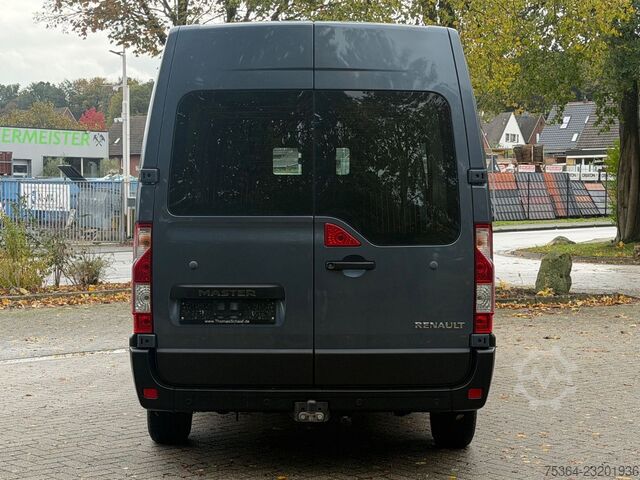 Minibusz RENAULT Master 2.3 Dci Kasten L3H2 9.000 km Wie Neu!!!
