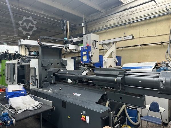Injection molding machine Sumitomo Demag Systec 350/720-2300