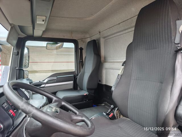 Camión plataforma con toldo MAN 18.290 TGM