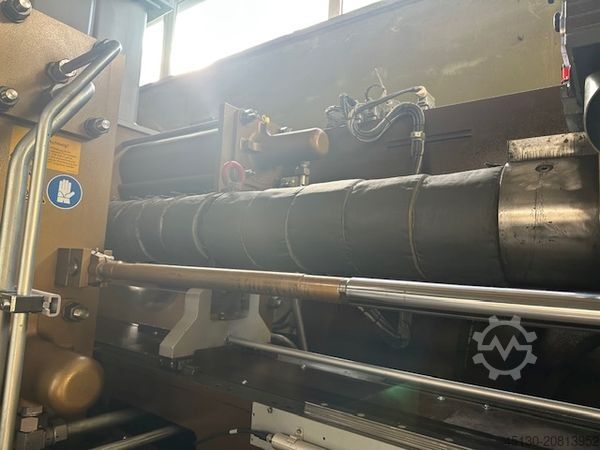 Máquina de moldeo por inyección Krauss Maffei KM 250-2000 CX Blue Power