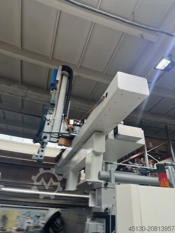 Máquina de moldeo por inyección Krauss Maffei KM 400-3000 GX Blue Power