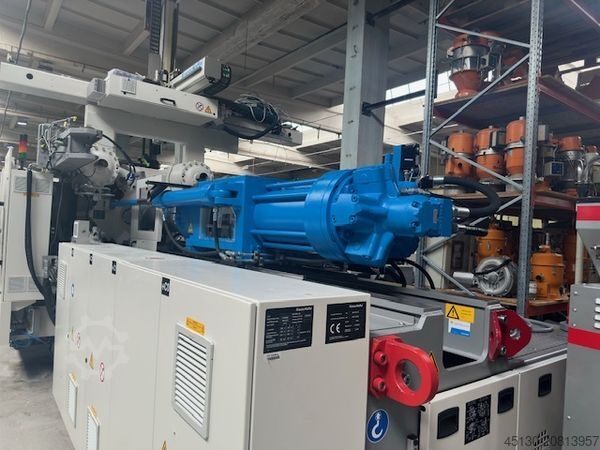 Máquina de moldeo por inyección Krauss Maffei KM 400-3000 GX Blue Power