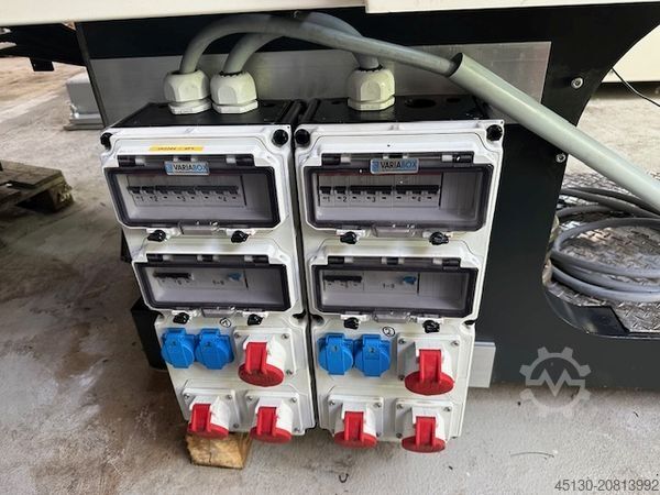 машина за шприцоване Engel Victory 330H/80V/160 combi Ecodrive