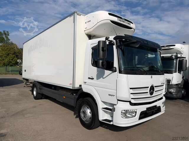 Kamion frigoriferik MERCEDES-BENZ ATEGO 1527 L Kühlkoffer 7,10 m LBW 1,5 T*THERMO