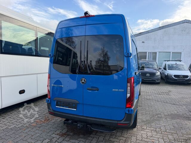 Фургон с высокой крышей MERCEDES-BENZ Sprinter 319 CDI V6 Automatik Klima LED AHK
